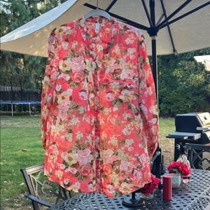 Kut from the Kloth Red and orange Floral Top